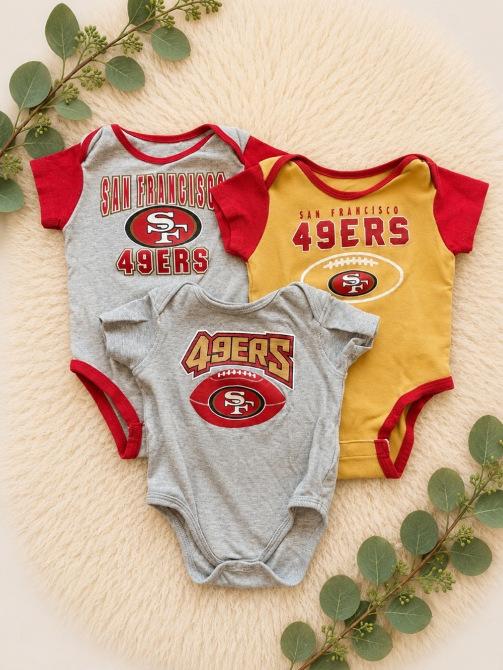 San Francisco 49ers Baby Onesie Set - Red, Gold, Gray